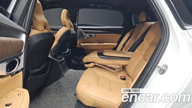 Volvo S90 T8 AWD Ultimate Bright 2023 — фото 11
