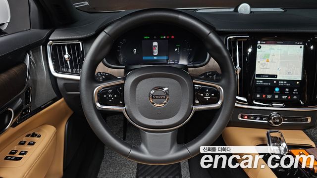 Volvo S90 T8 AWD Ultimate Bright 2023 — фото 12