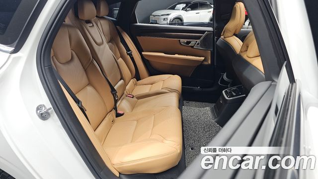 Volvo S90 T8 AWD Ultimate Bright 2023 — фото 29