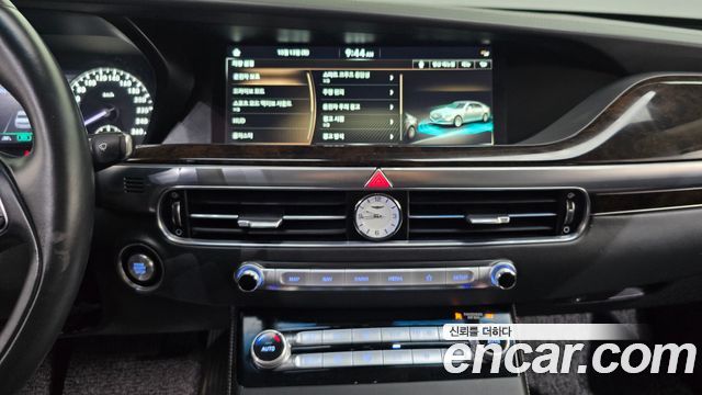 Genesis G90 3.8 AWD Premium Luxury 2019 — фото 14