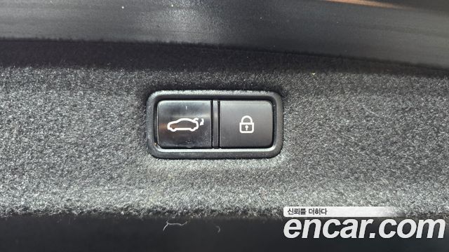 Genesis G90 3.8 AWD Premium Luxury 2019 — фото 16