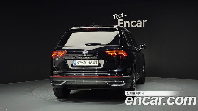 Volkswagen Tiguan (II) 2.0 TDI 4Motion Prestige 2023 — фото 4