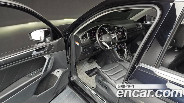 Volkswagen Tiguan (II) 2.0 TDI 4Motion Prestige 2023 — фото 10