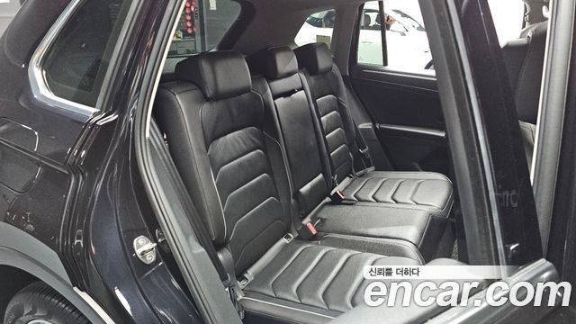 Volkswagen Tiguan (II) 2.0 TDI 4Motion Prestige 2023 — фото 12