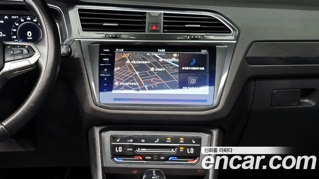 Volkswagen Tiguan (II) 2.0 TDI 4Motion Prestige 2023 — фото 19