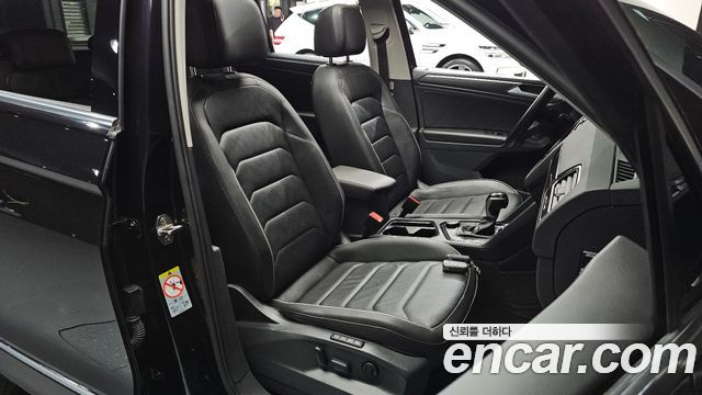 Volkswagen Tiguan (II) 2.0 TDI 4Motion Prestige 2023 — фото 26