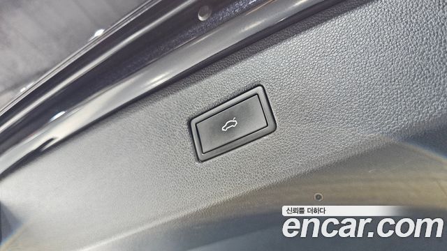 Volkswagen Tiguan (II) 2.0 TDI 4Motion Prestige 2023 — фото 33