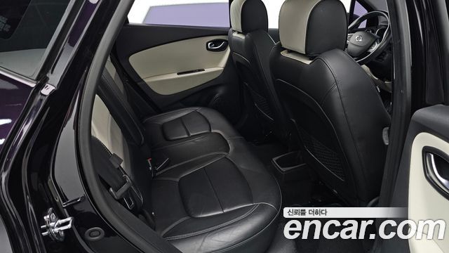 Renault Korea QM3 RE Signature 2019 — фото 11
