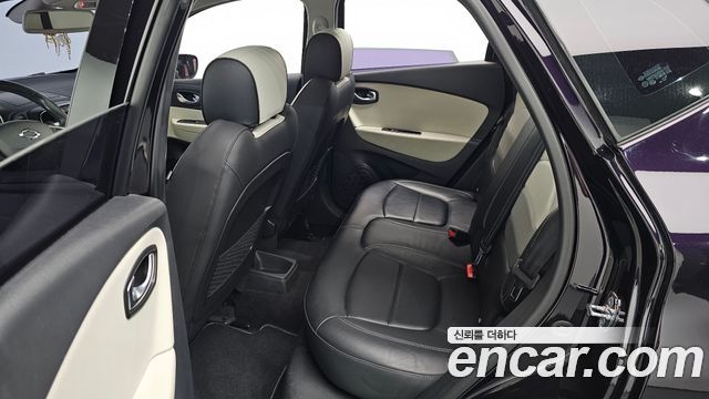 Renault Korea QM3 RE Signature 2019 — фото 12