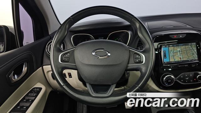 Renault Korea QM3 RE Signature 2019 — фото 13