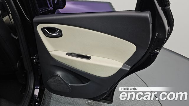 Renault Korea QM3 RE Signature 2019 — фото 25