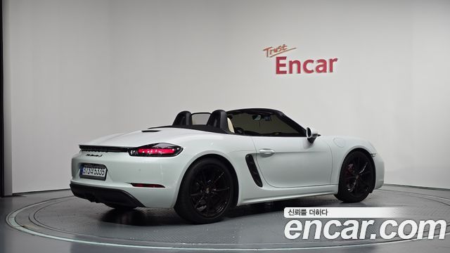 Porsche 718 Boxster 2.0 2017 — фото 2