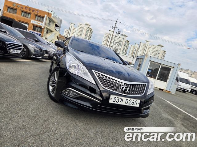 Hyundai Grandeur (HG) HG240 Modern