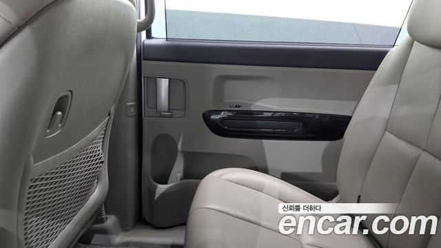 Kia Carnival Gasoline 9-Seater Noblesse Special 2019 — фото 25