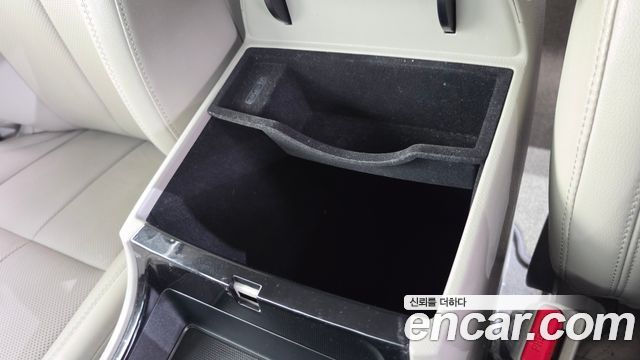 Kia Carnival Gasoline 9-Seater Noblesse Special 2019 — фото 29