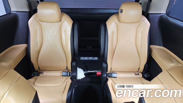 Kia Carnival (IV) Gasoline 9-Seater Prestige 2023 — фото 11