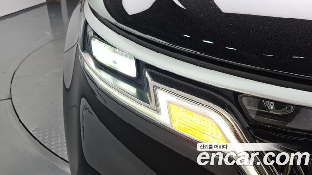 Kia Carnival (IV) Gasoline 9-Seater Prestige 2023 — фото 22