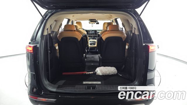 Kia Carnival (IV) Gasoline 9-Seater Prestige 2023 — фото 30