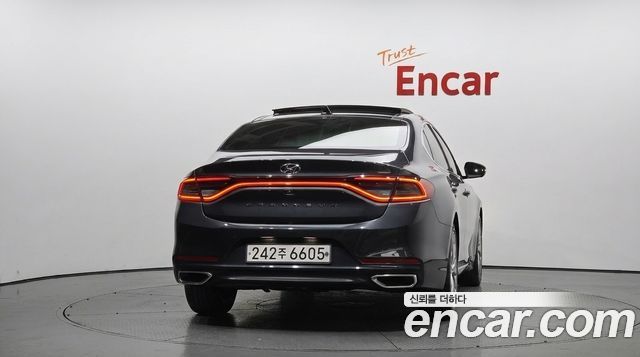 Hyundai Grandeur (IG) 3.0 Exclusive Special 2018 — фото 4