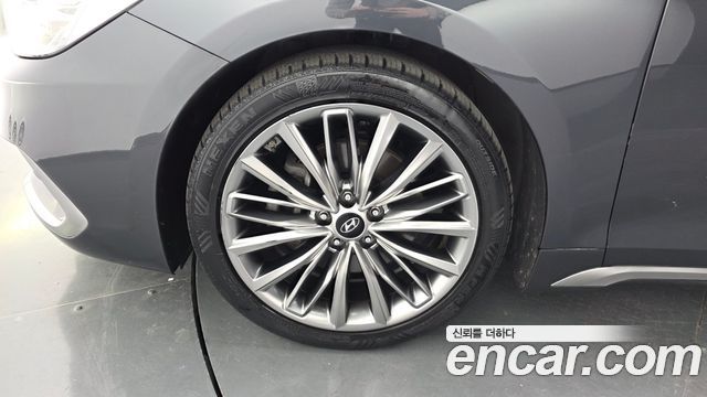 Hyundai Grandeur (IG) 3.0 Exclusive Special 2018 — фото 5