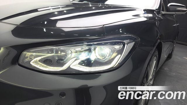Hyundai Grandeur (IG) 3.0 Exclusive Special 2018 — фото 22