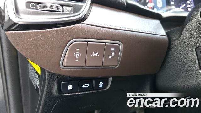 Hyundai Grandeur (IG) 3.0 Exclusive Special 2018 — фото 28