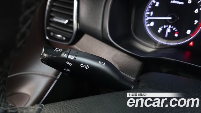 Hyundai Grandeur (IG) 3.0 Exclusive Special 2018 — фото 30