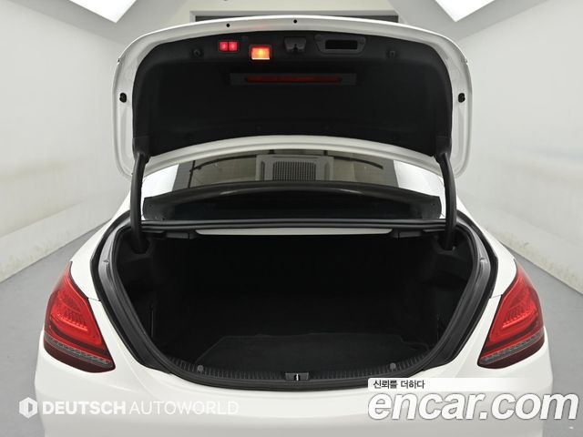 Mercedes-Benz C-Class (W205) C220 d Avantgarde 2019 — фото 23