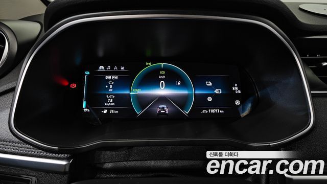 Renault Korea Zoe Intens 2021 — фото 8