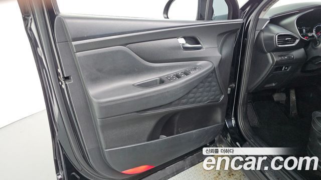 Hyundai Santa Fe Diesel 2.2 2WD Premium 2021 — фото 24