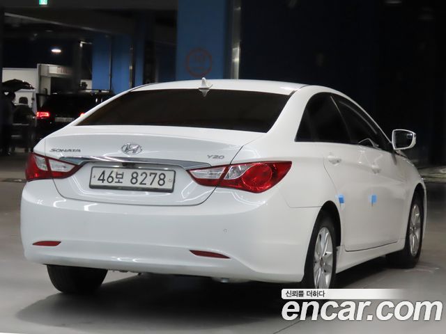 Hyundai Sonata (YF) LPi Luxury 2012 — фото 4