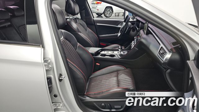 Genesis G70 3.3T Sport AWD Advanced 2018 — фото 10