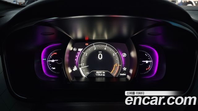 Renault Korea SM6 2.0 GDe Premiere 2020 — фото 8