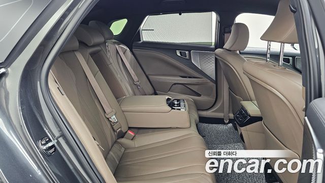 Kia K8 Hybrid Noblesse 2023 — фото 12