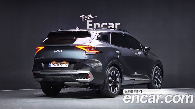 Kia Sportage (V) Diesel 2.0 2WD Nobleless Gravity 2023 — фото 2