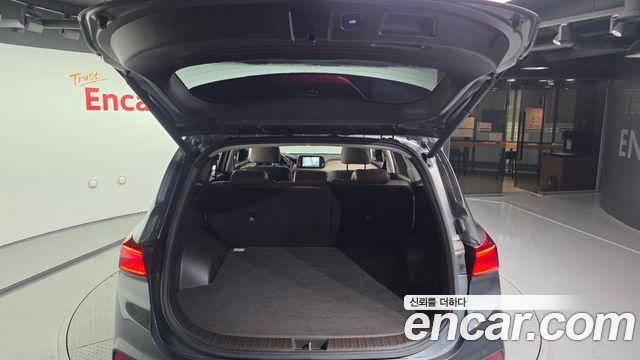 Hyundai Santa Fe (TM) Diesel 2.2 4WD Prestige 2019 — фото 20