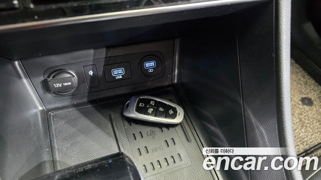 Hyundai Sonata (DN8) 1.6 Turbo Premium Family 2020 — фото 12