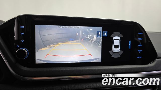 Hyundai Sonata (DN8) 1.6 Turbo Premium Family 2020 — фото 15