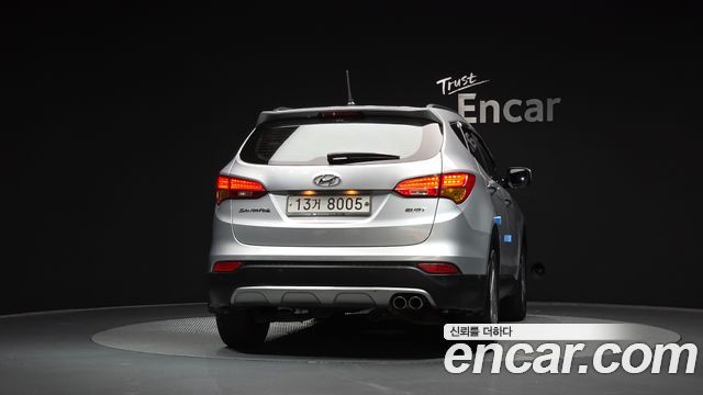 Hyundai Santa Fe (DM) Diesel(e-VGT) 2.0 2WD Premium 2013 — фото 4