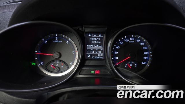 Hyundai Santa Fe (DM) Diesel(e-VGT) 2.0 2WD Premium 2013 — фото 8