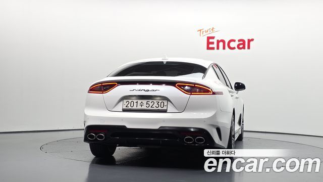 Kia Stinger 2.0 Turbo 2WD Prime 2018 — фото 4