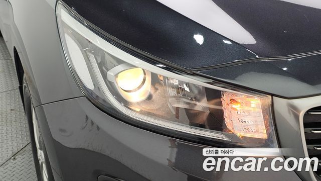 Kia Carnival 11-Seater Deluxe 2019 — фото 22