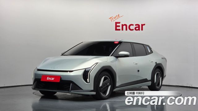 Kia EV4 Long Range 2WD Air 2027 — фото 1