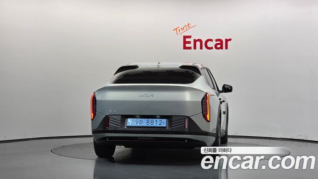 Kia EV4 Long Range 2WD Air 2027 — фото 4