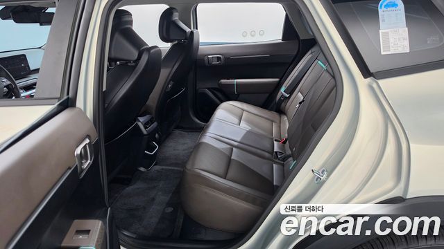 Kia EV4 Long Range 2WD Air 2027 — фото 11