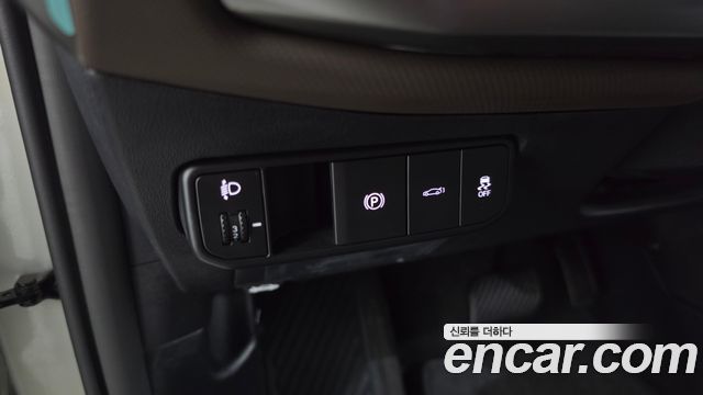 Kia EV4 Long Range 2WD Air 2027 — фото 17