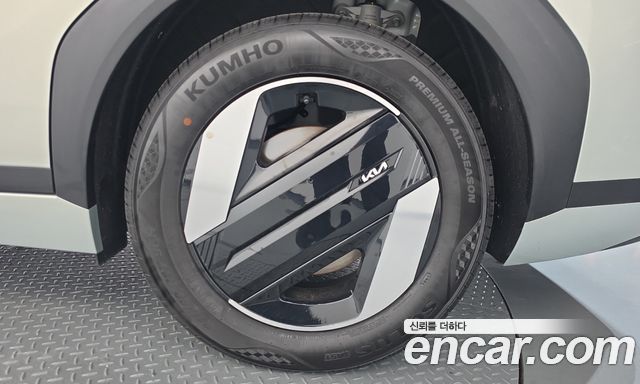 Kia EV4 Long Range 2WD Air 2027 — фото 21