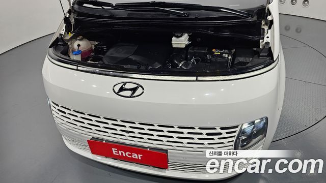 Hyundai Staria Cargo 5-Seater Modern 2023 — фото 6