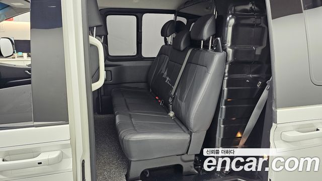 Hyundai Staria Cargo 5-Seater Modern 2023 — фото 12