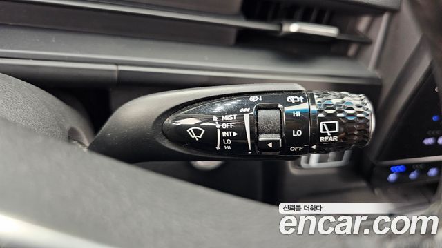 Hyundai Staria Cargo 5-Seater Modern 2023 — фото 17